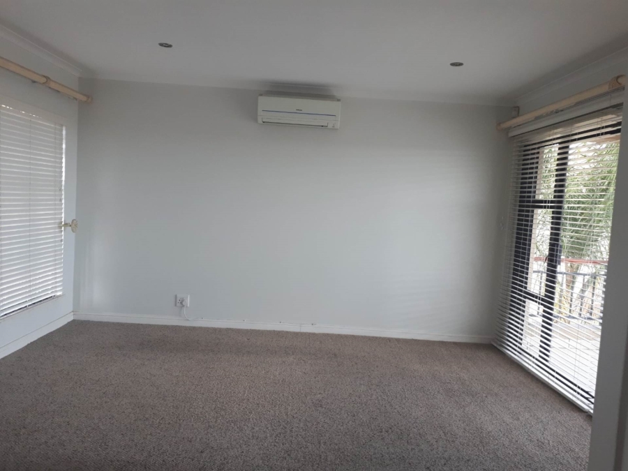 To Let 3 Bedroom Property for Rent in Plattekloof Western Cape